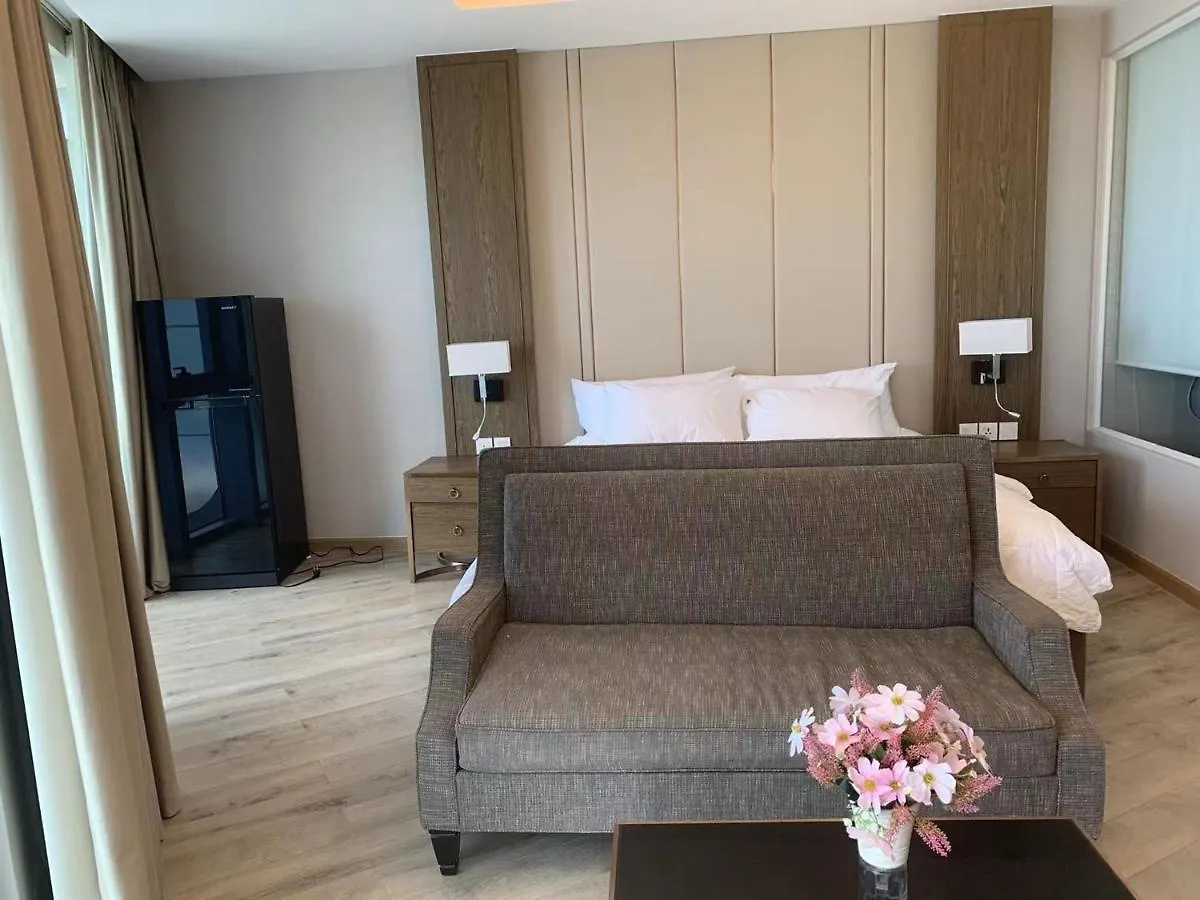 Isea Panorama Nha Trang Apartment
